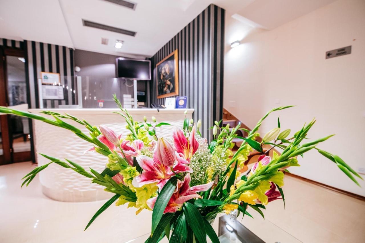 Hotel Terra Novalja Ngoại thất bức ảnh